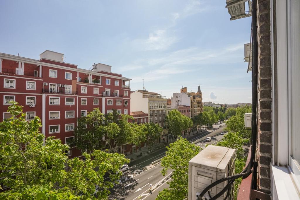 Cozy And Bright - 1 Bedroom 1 Bathroom - Salamanca Apartamento